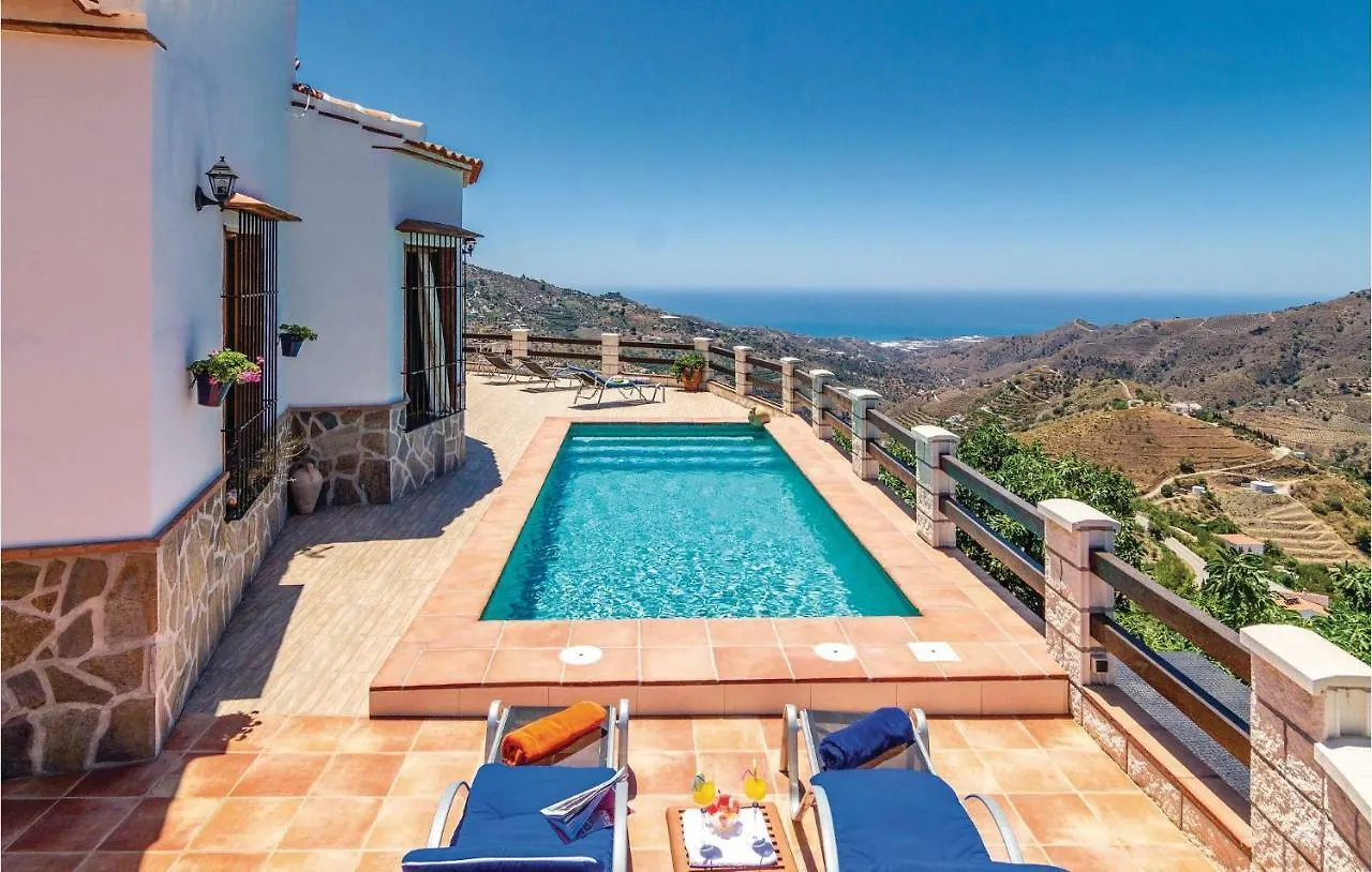 Beautiful Home In Competa Sayalonga
